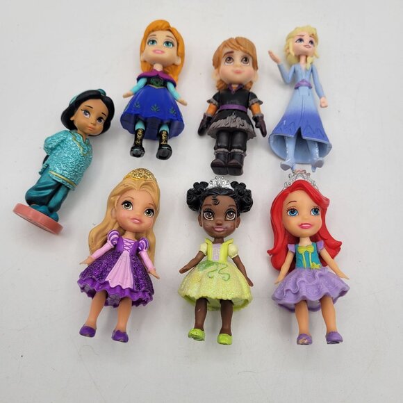 Disney Princess Lot of 7 Small 3" Dolls Jointed Figures - Tiana Jasmine Ariel - Picture 1 of 10